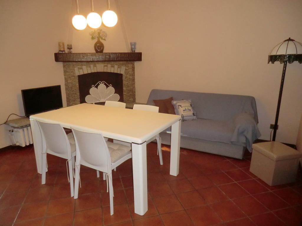 Casale Cadeloro Villa Nebbiuno Екстериор снимка